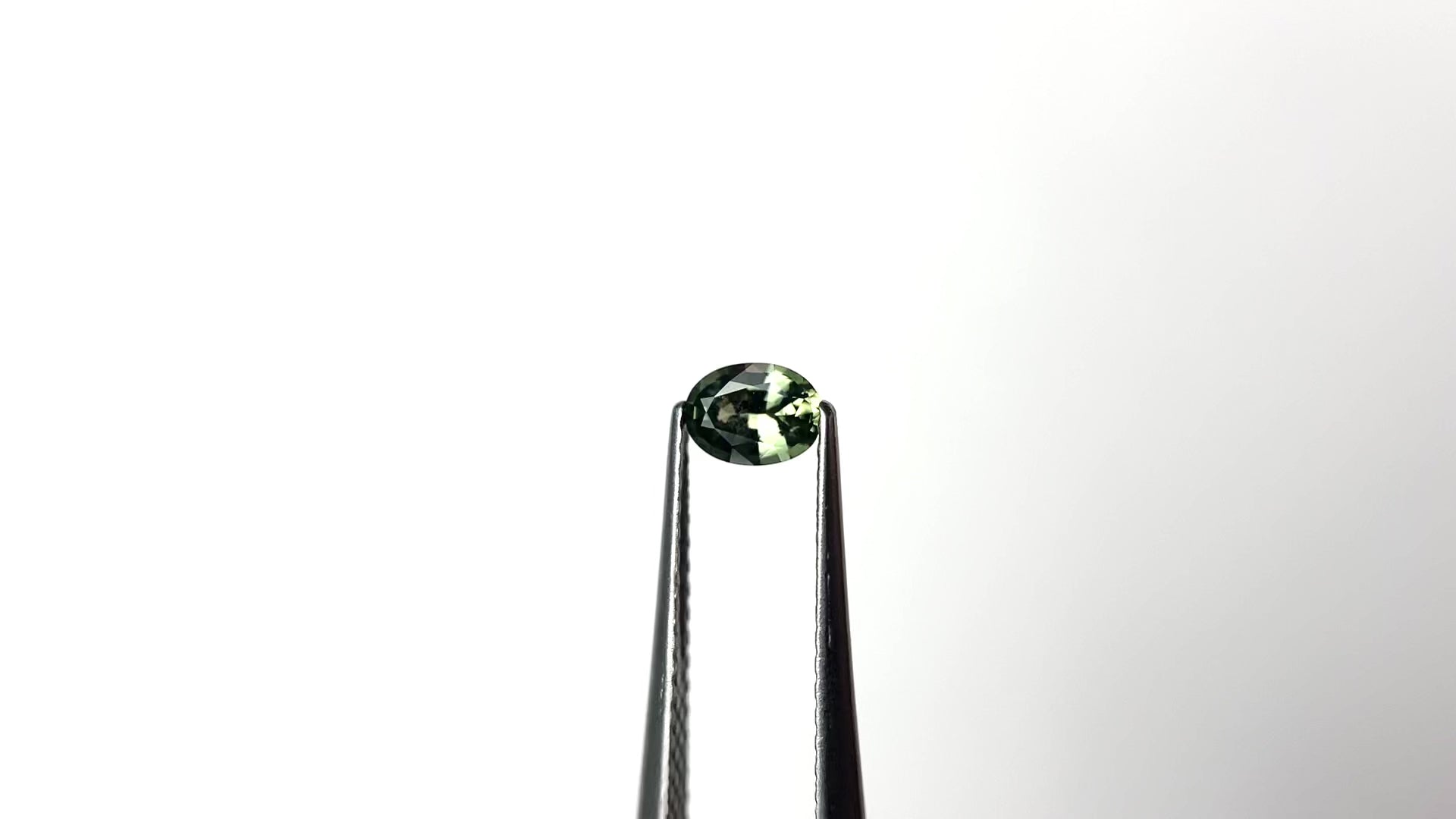 0.35ct 5.05x3.73x2.27mm Oval Brilliant Sapphire 23666-07