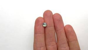 1.53ct 6.91x6.75x4.41mm Round Brilliant Sapphire 21975-01