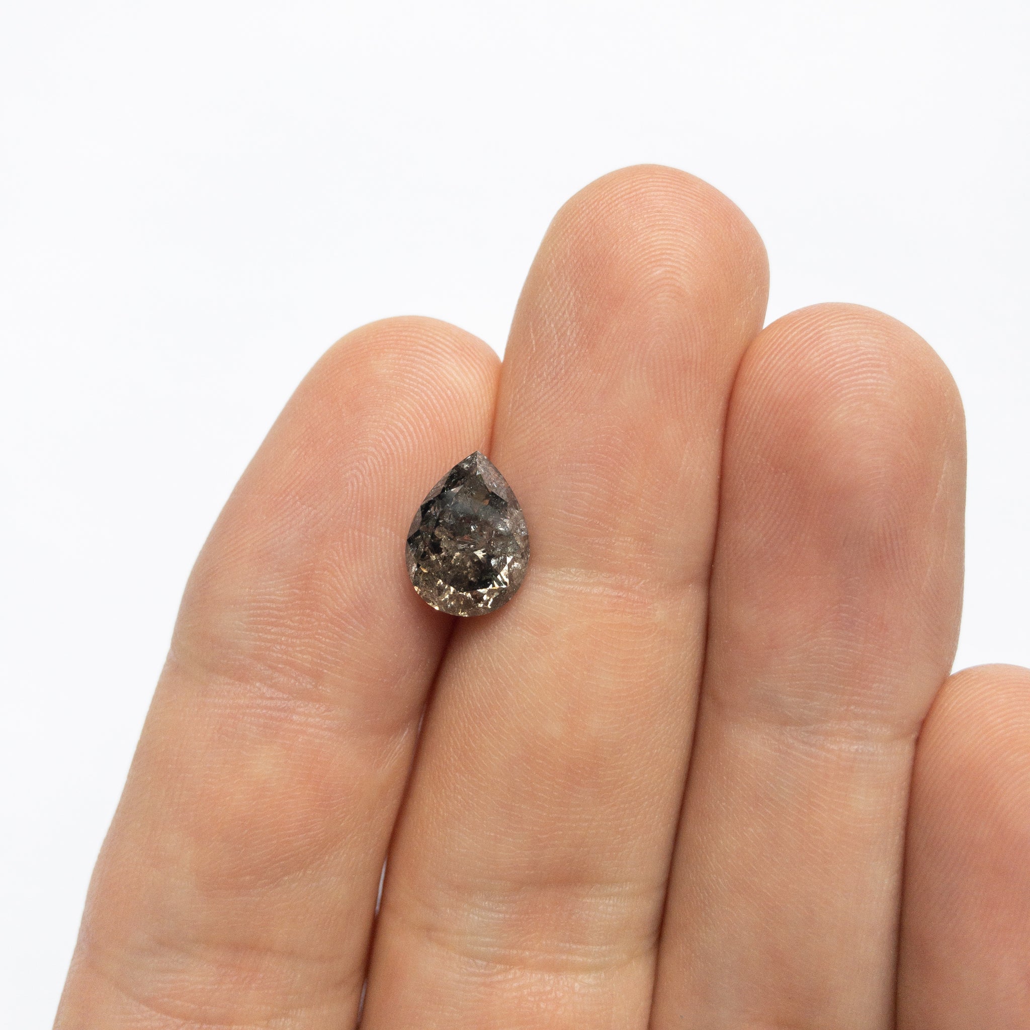 3.37ct 10.86x8.07x5.76mm Pear Brilliant 18004-01 - Misfit Diamonds