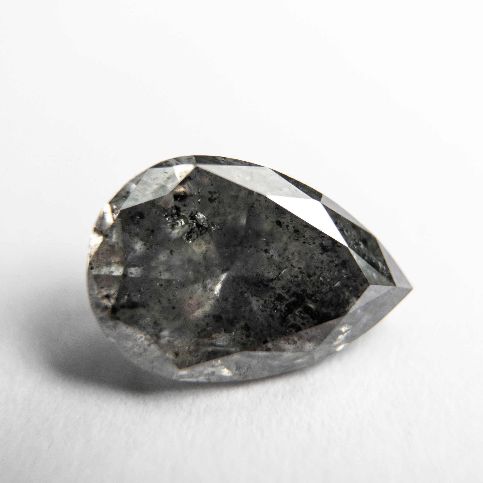 1.61ct 9.33x6.37x4.18mm Pear Brilliant 18004-02 - Misfit Diamonds
