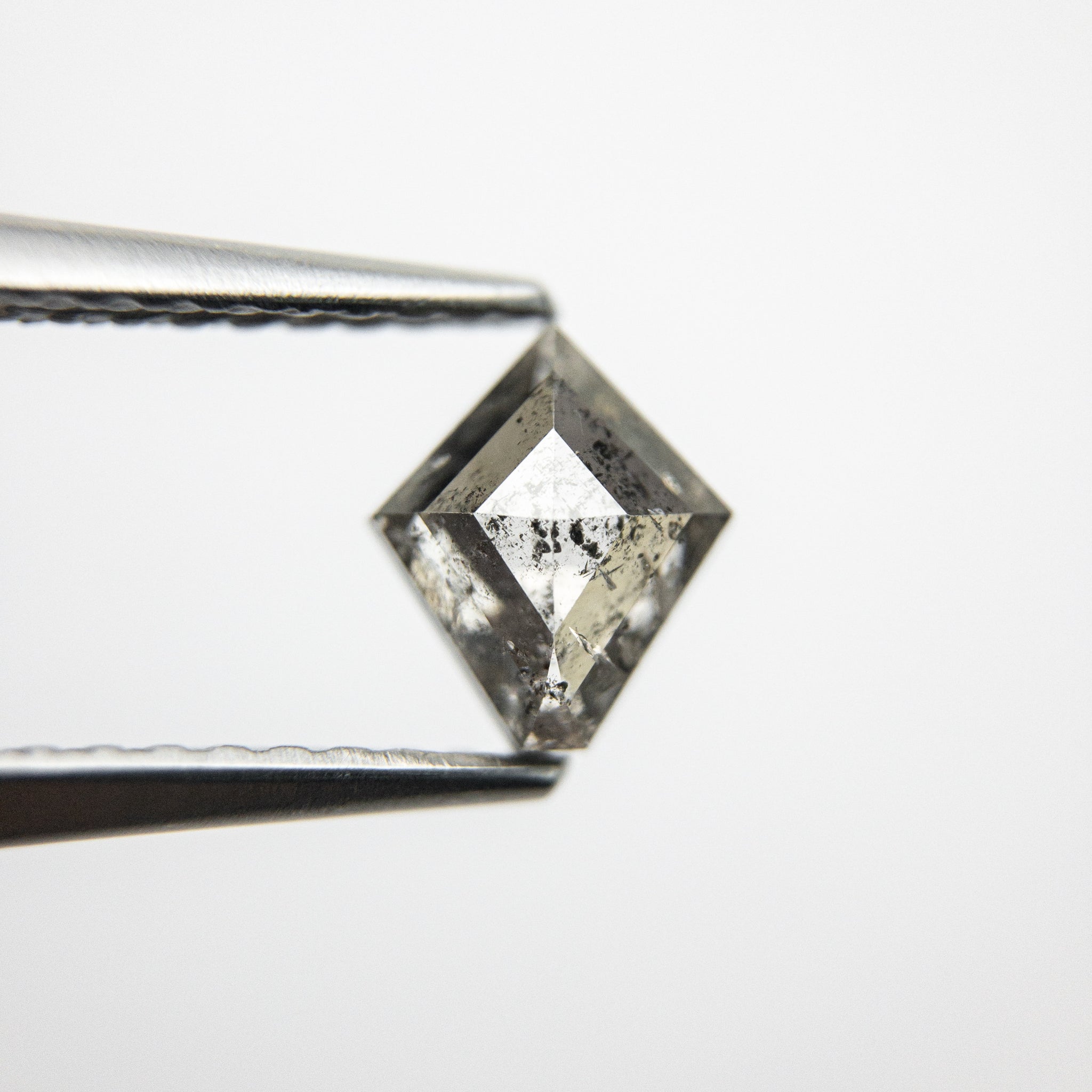 0.71ct 6.66x5.69x2.94mm Kite Rosecut 18015-22 - Misfit Diamonds