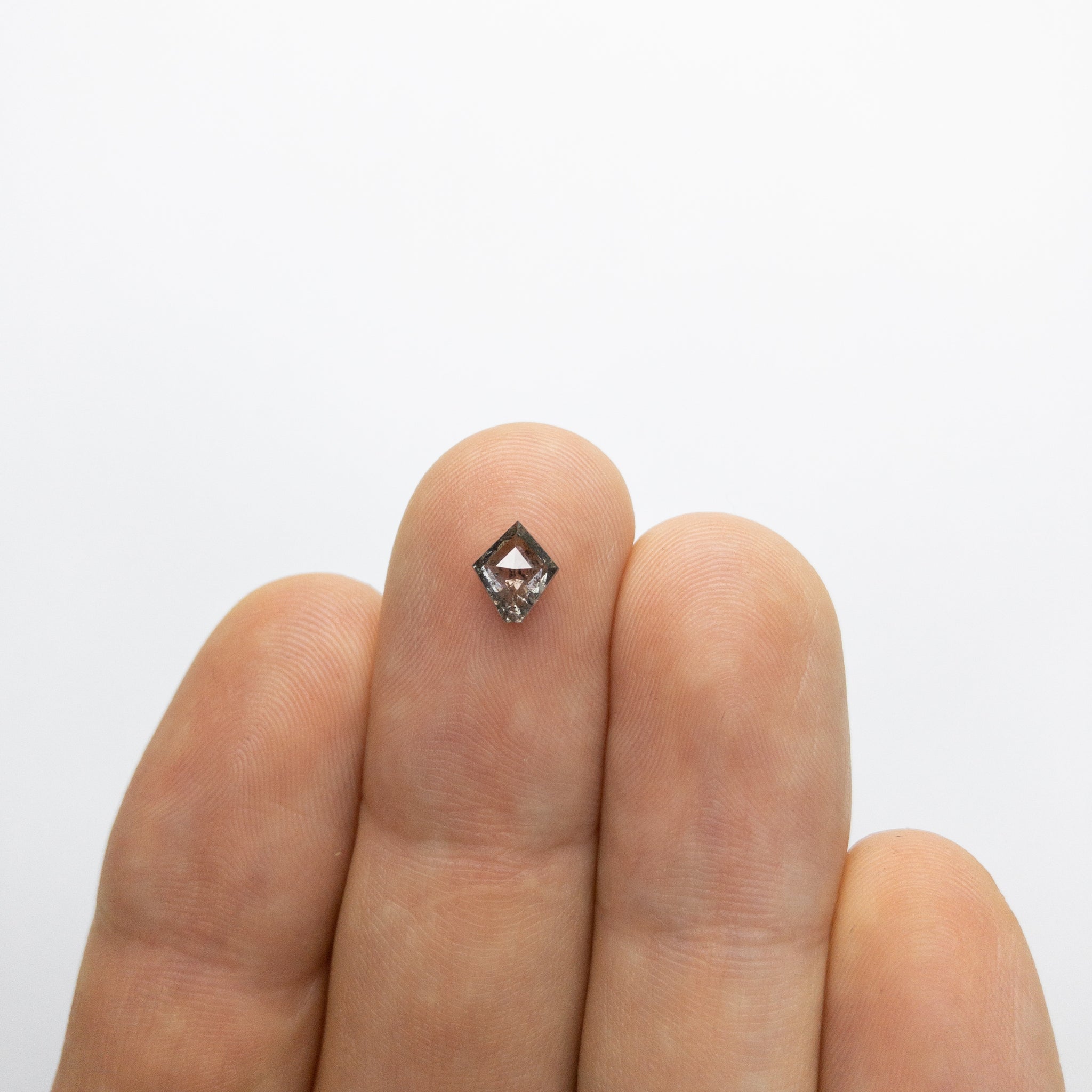 0.71ct 6.66x5.69x2.94mm Kite Rosecut 18015-22 - Misfit Diamonds