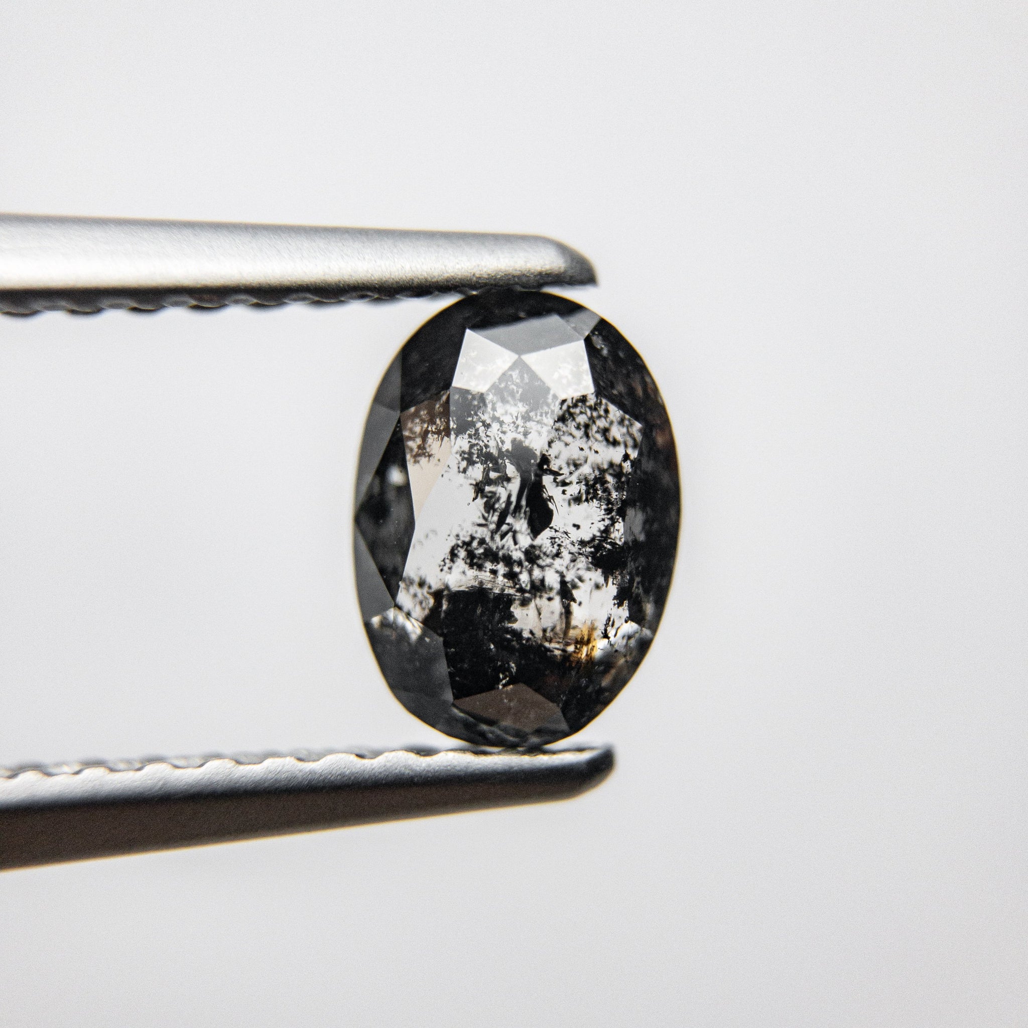 1.00ct 7.02x5.09x3.05mm Oval Rosecut 18015-29 - Misfit Diamonds