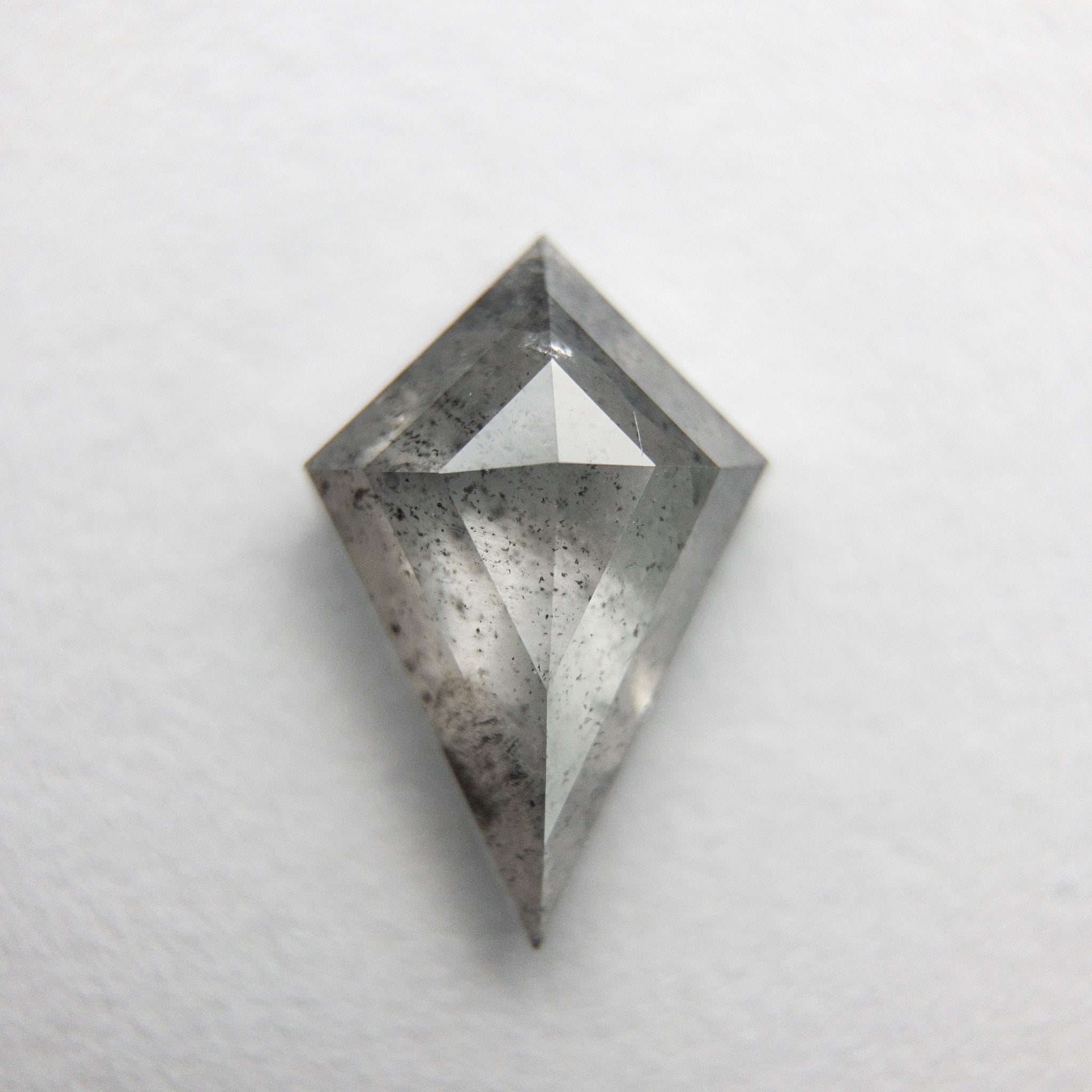 1.03ct 9.51x6.35x2.78mm Kite Rosecut 18017-01 - Misfit Diamonds