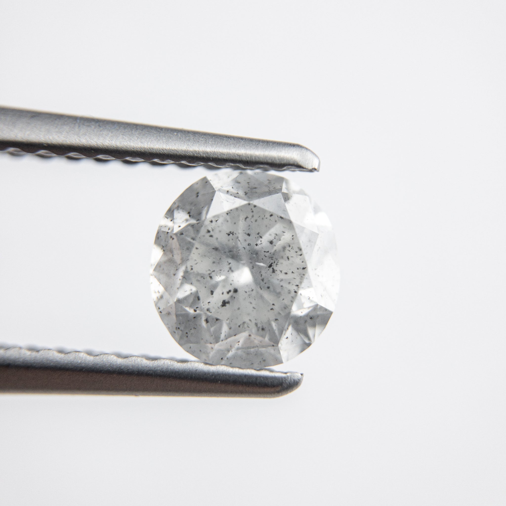 0.97ct 6.15x5.86x3.95mm Round Brilliant 18024-03 - Misfit Diamonds