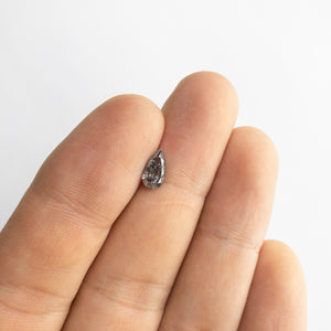 0.77ct 8.75x4.79x2.58mm Pear Brilliant 18024-04 - Misfit Diamonds