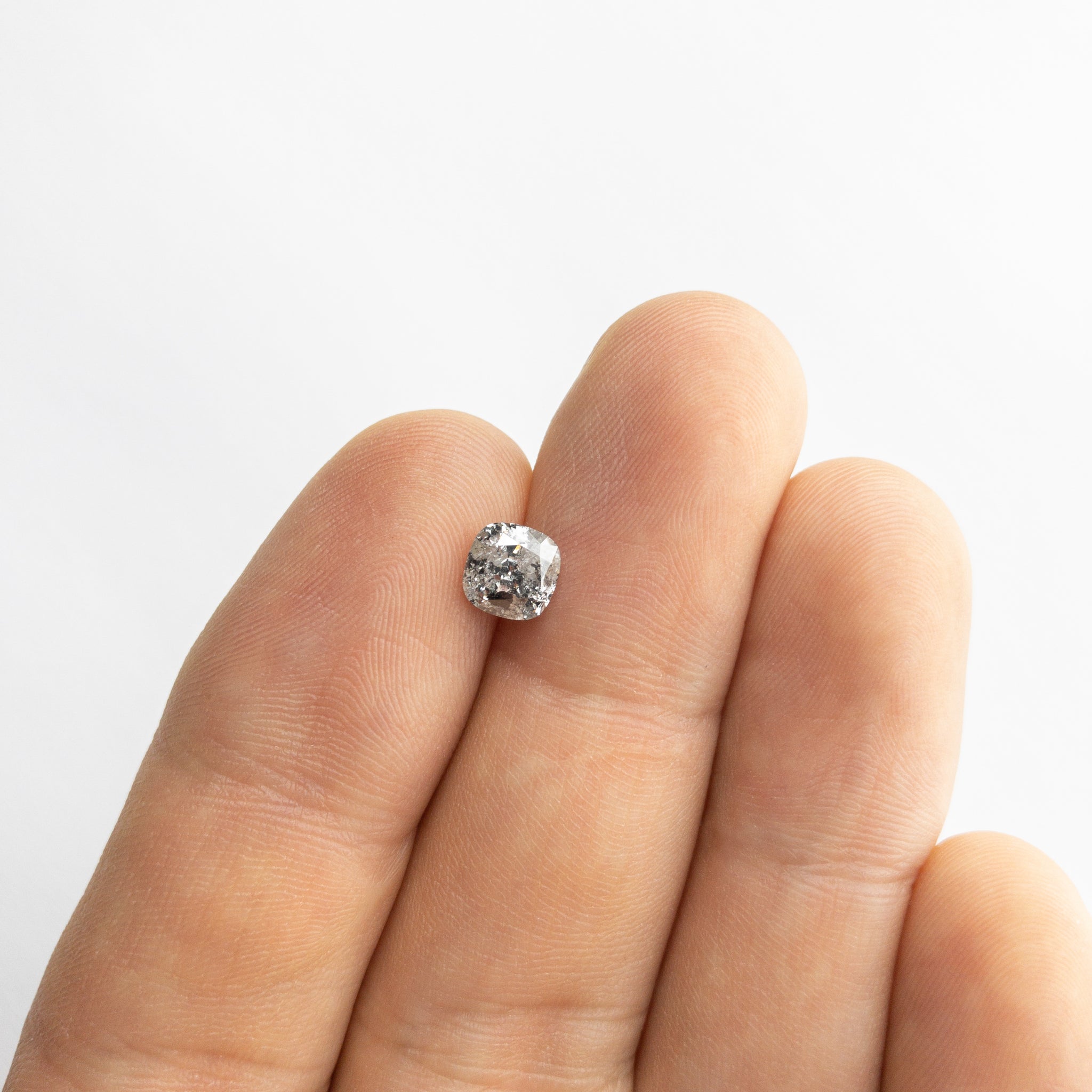 0.95ct 6.08x5.98x3.80mm Cushion Brilliant 18024-06 - Misfit Diamonds