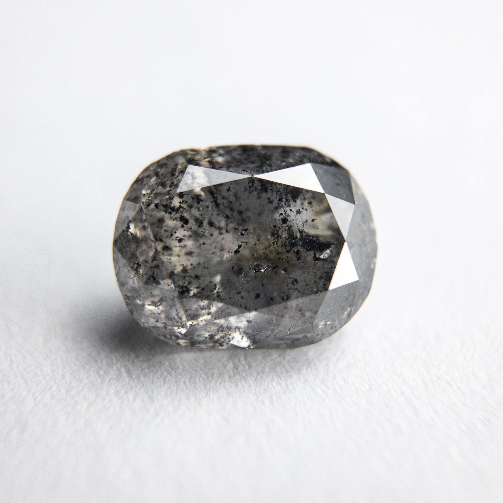 2.27ct 8.54x6.67x5.03mm Oval Brilliant 18024-11 - Misfit Diamonds