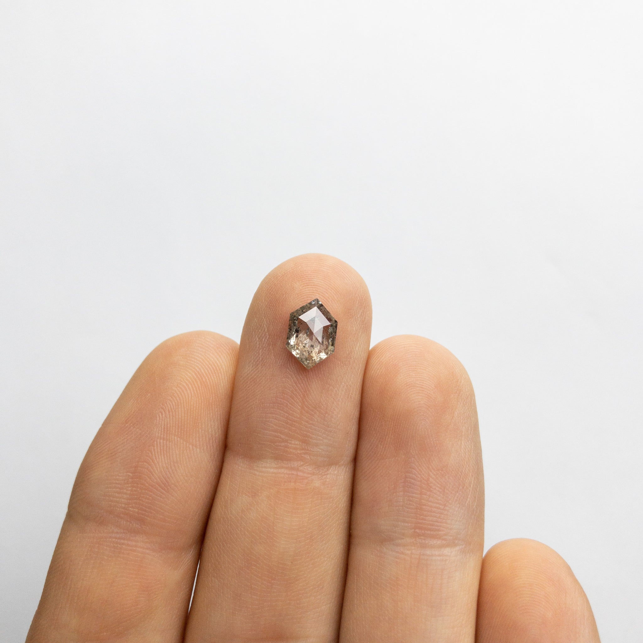 1.17ct 9.05x6.09x2.55mm Hexagon Rosecut 18032-06 - Misfit Diamonds
