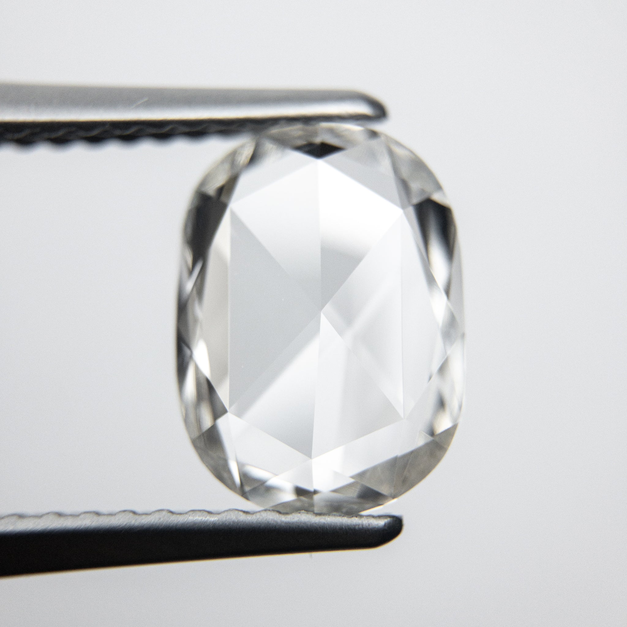 1.70ct 10.15x7.49x2.17mm VS2 H Oval Rosecut 18034-01 - Misfit Diamonds