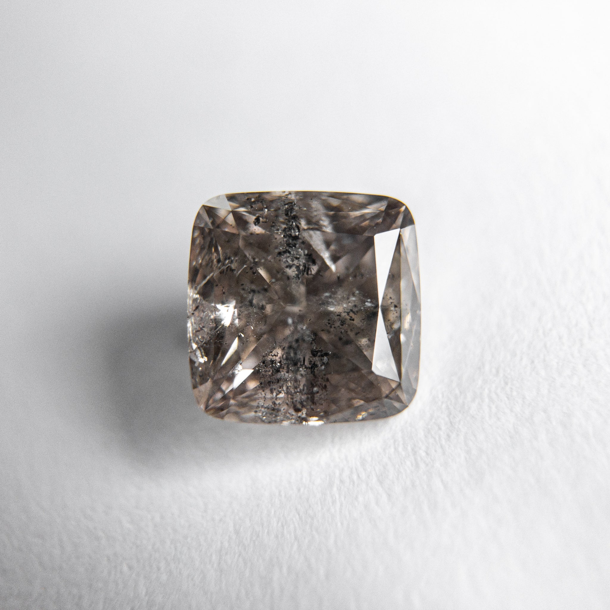 1.02ct 5.61x5.57x3.49mm Cushion Brilliant 18060-01 - Misfit Diamonds