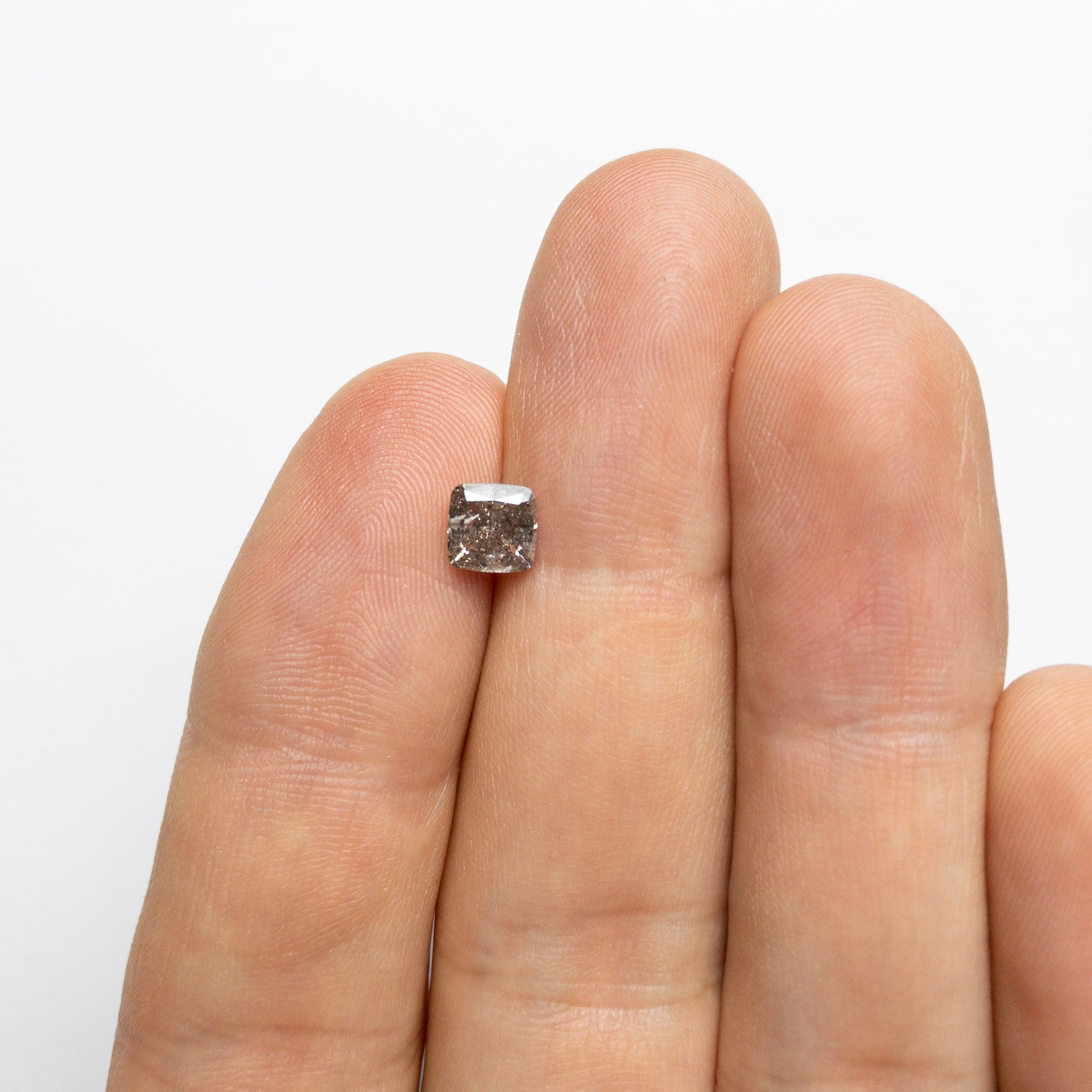 1.02ct 5.61x5.57x3.49mm Cushion Brilliant 18060-01 - Misfit Diamonds