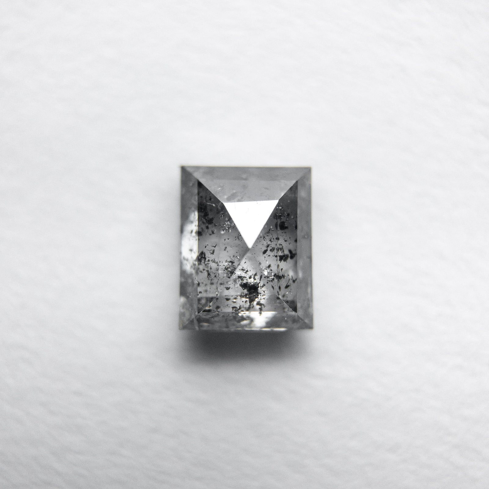0.69ct 5.11x4.18x2.80mm Rectangle Rosecut 18061-10 - Misfit Diamonds