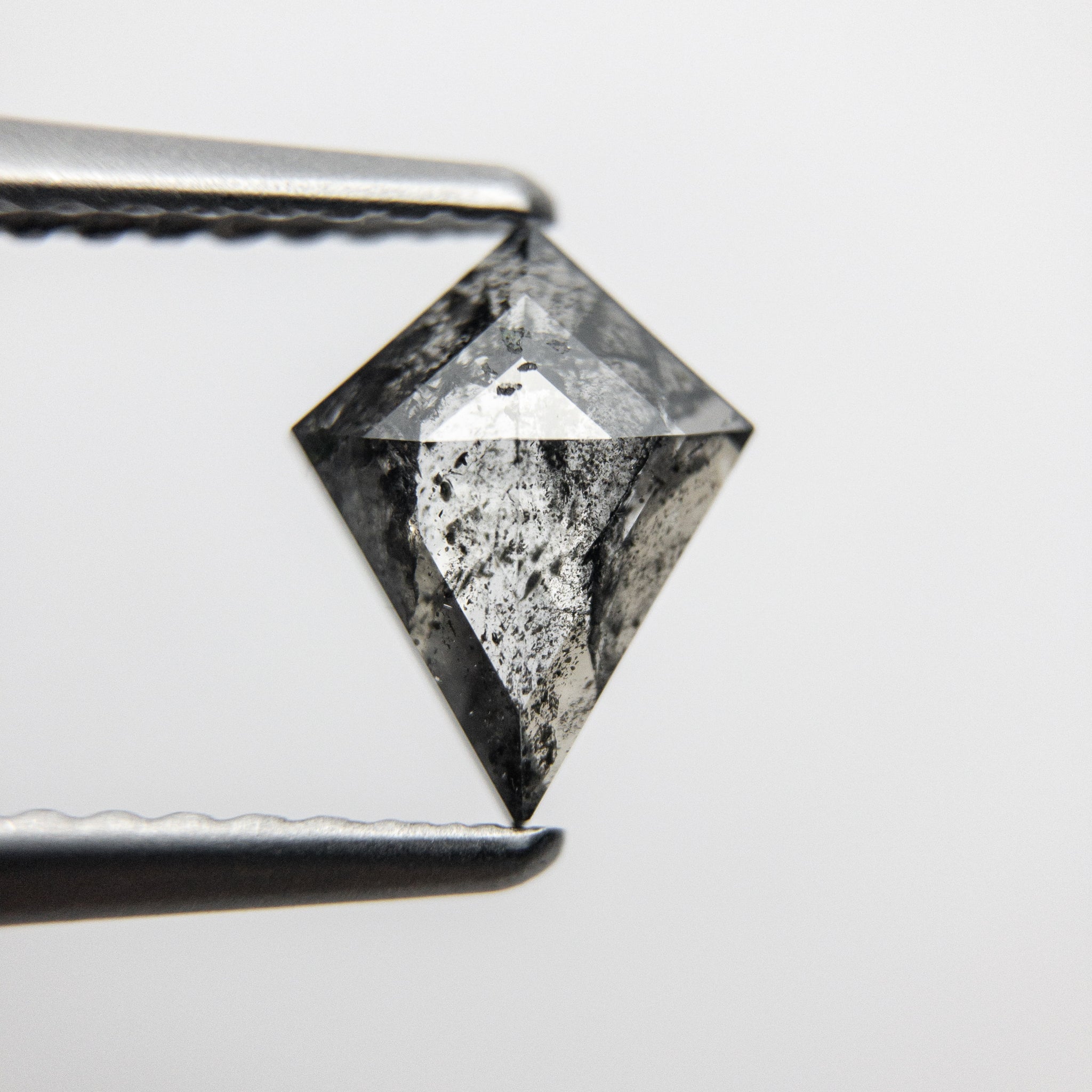 0.75ct 8.10x6.23x2.36mm KIte Rosecut 18087-04 - Misfit Diamonds