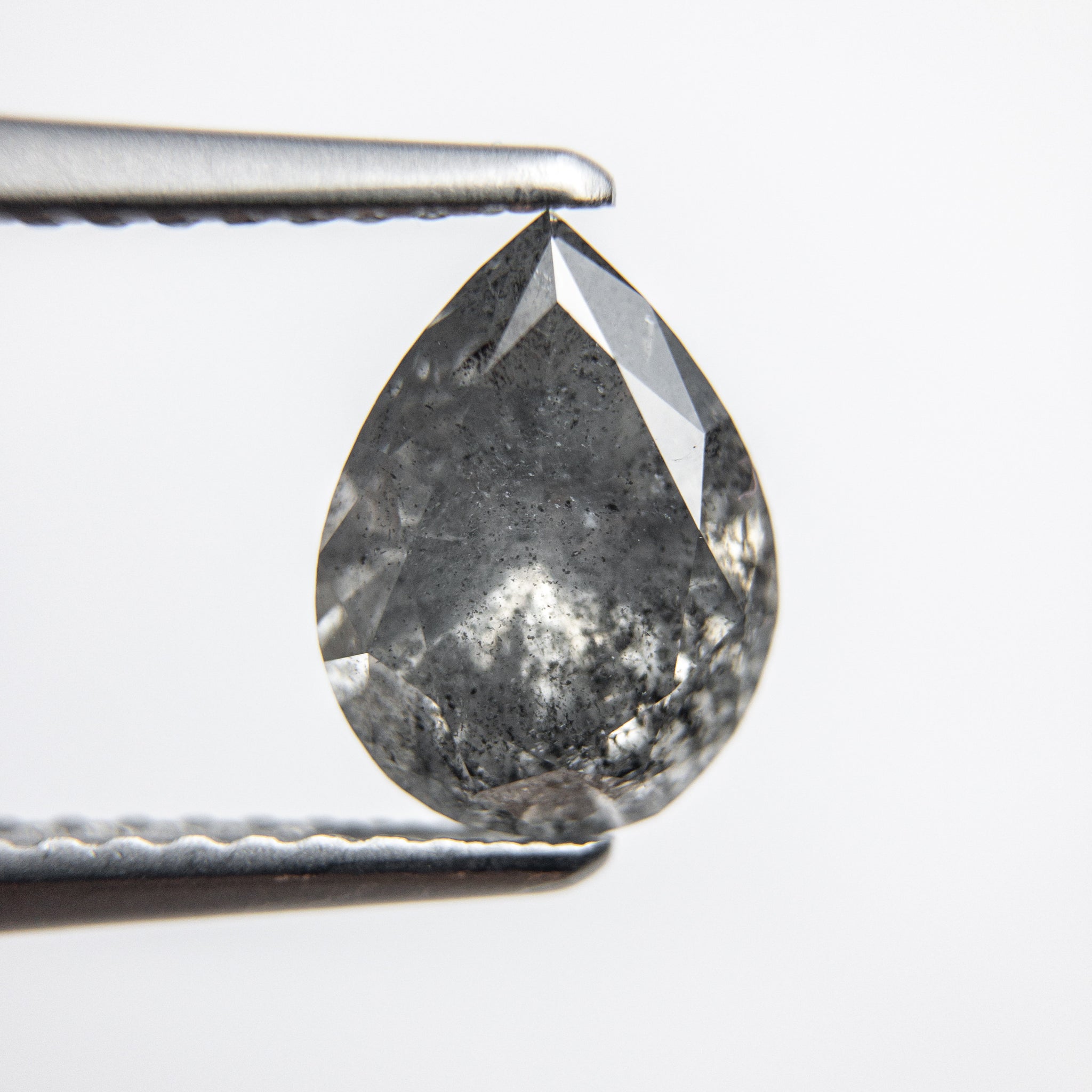 1.54ct 8.84x6.65x4.46mm Pear Brilliant 18088-04 - Misfit Diamonds