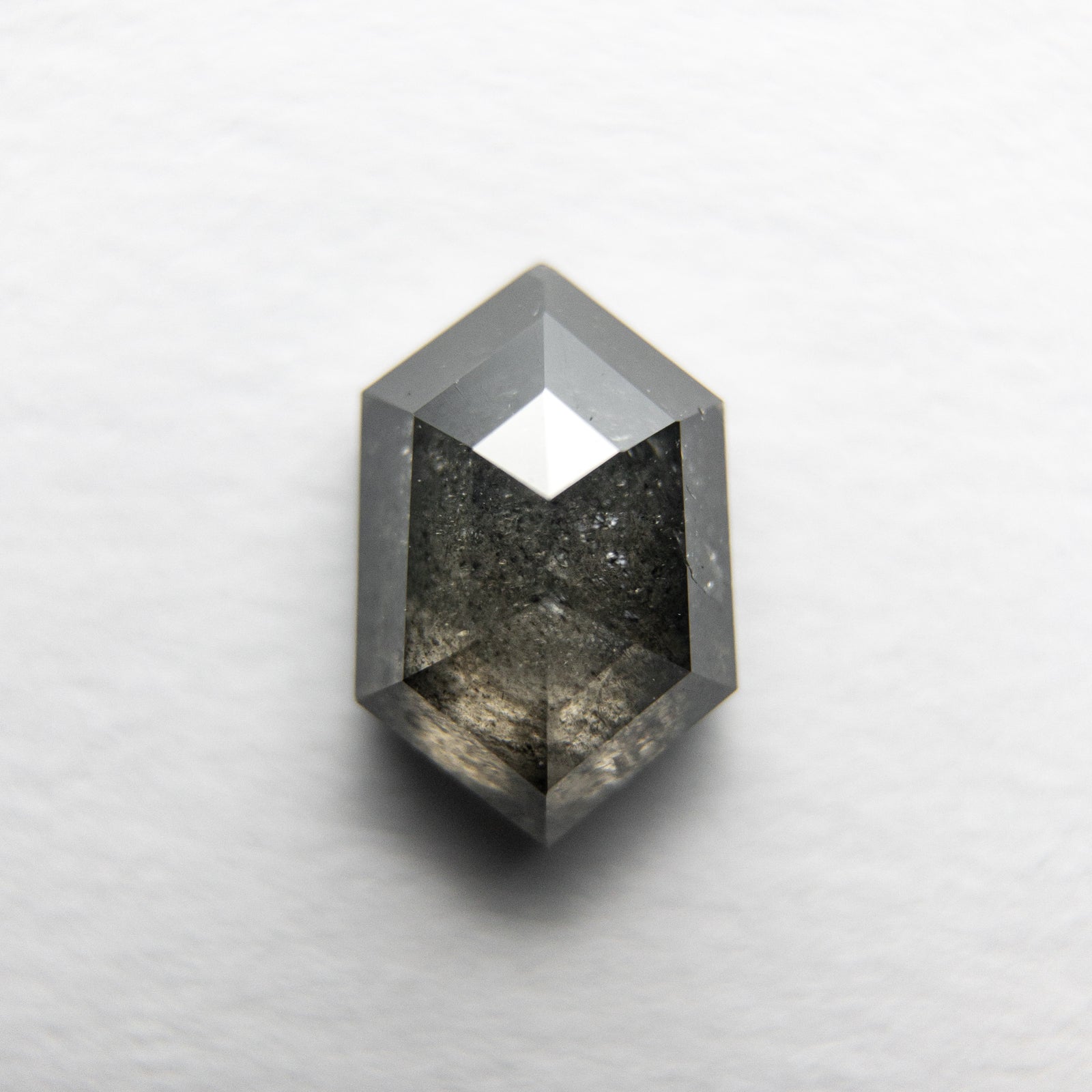 0.89ct 7.28x4.73x2.91mm Hexagon Rosecut 18091-09 - Misfit Diamonds