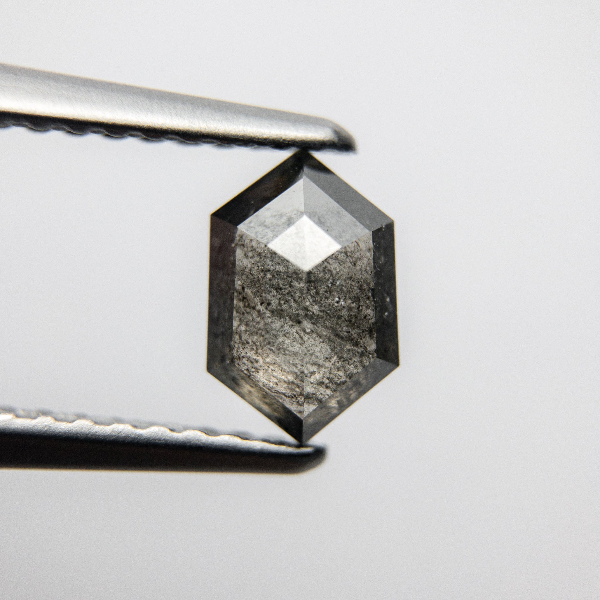 0.89ct 7.28x4.73x2.91mm Hexagon Rosecut 18091-09 - Misfit Diamonds