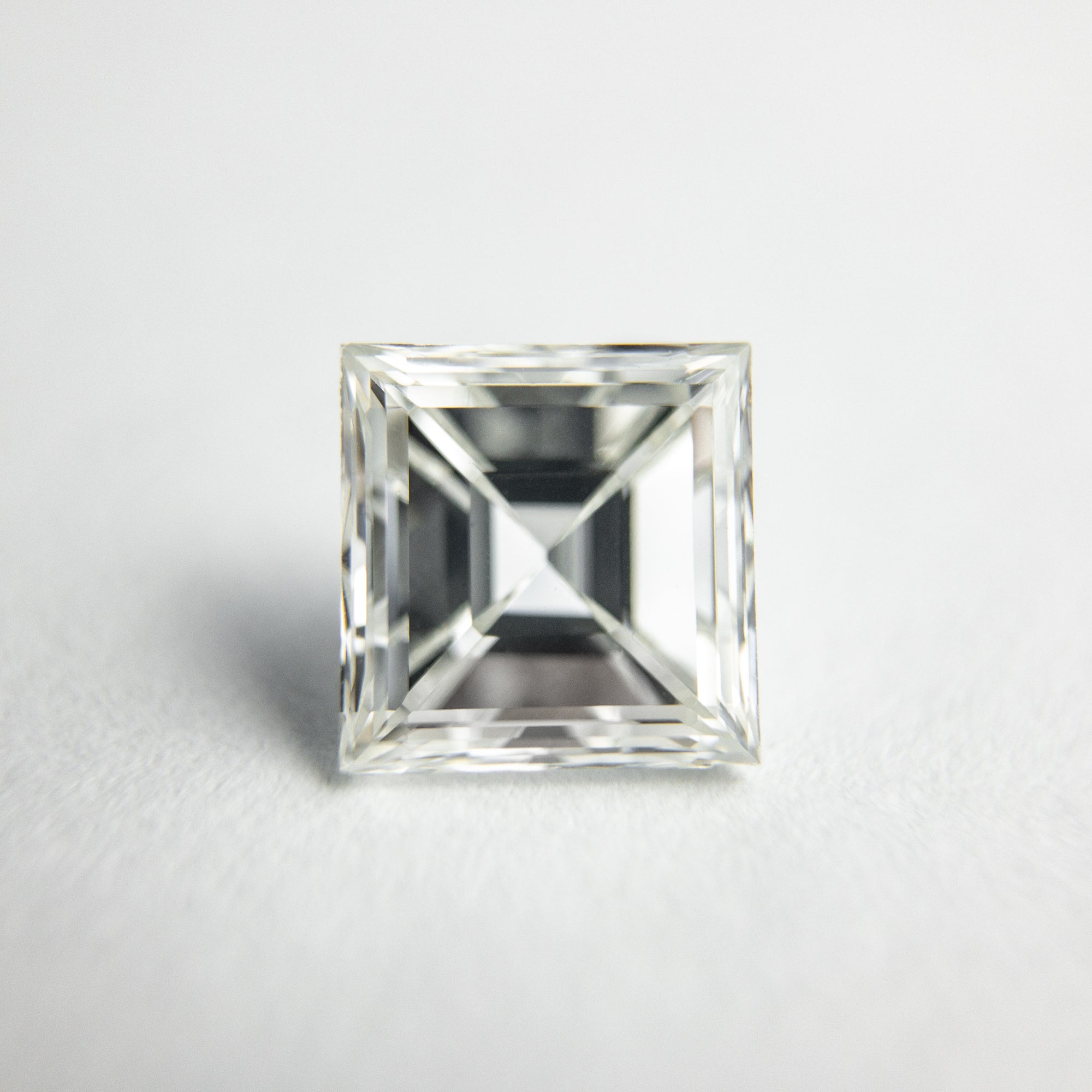 1.14ct 6.09x5.98x3.87mm GIA VS2 H Carré Cut 18112-01 - Misfit Diamonds