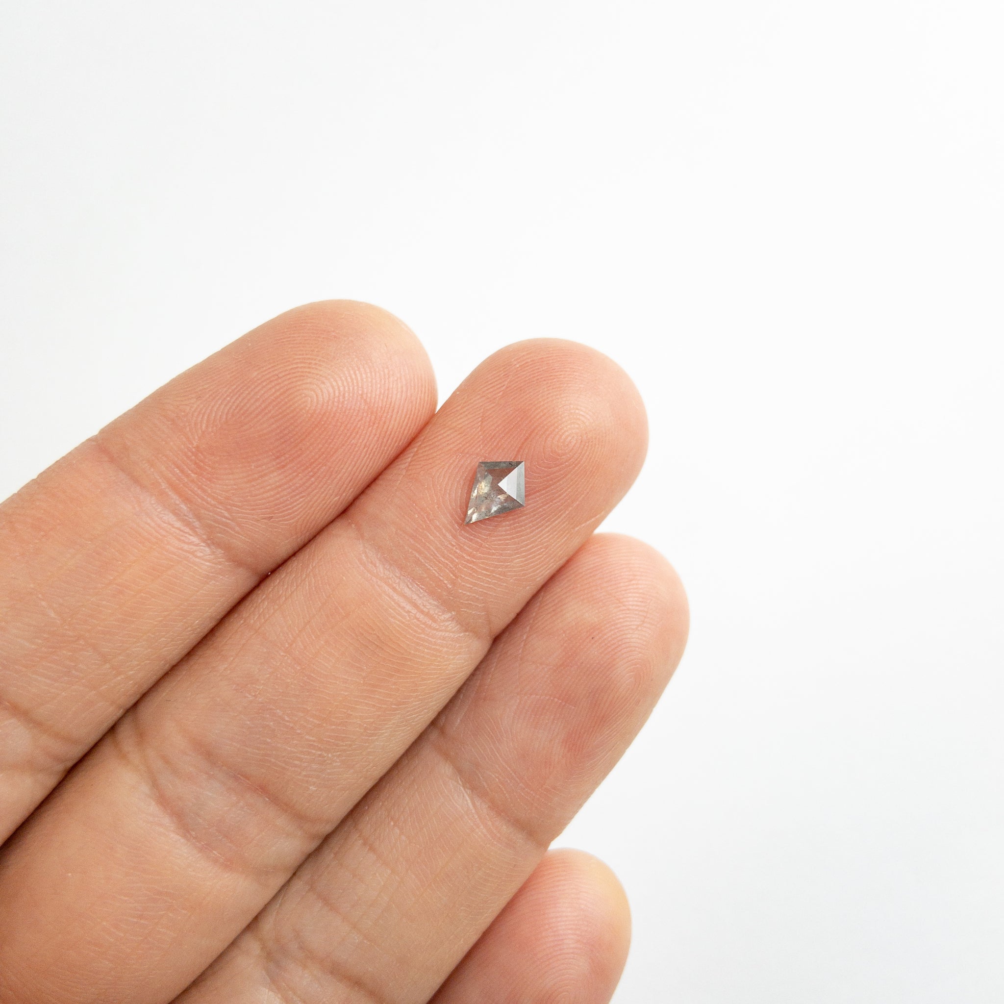 0.34ct 7.16x5.25x1.98mm Kite Rosecut 18116-02 - Misfit Diamonds