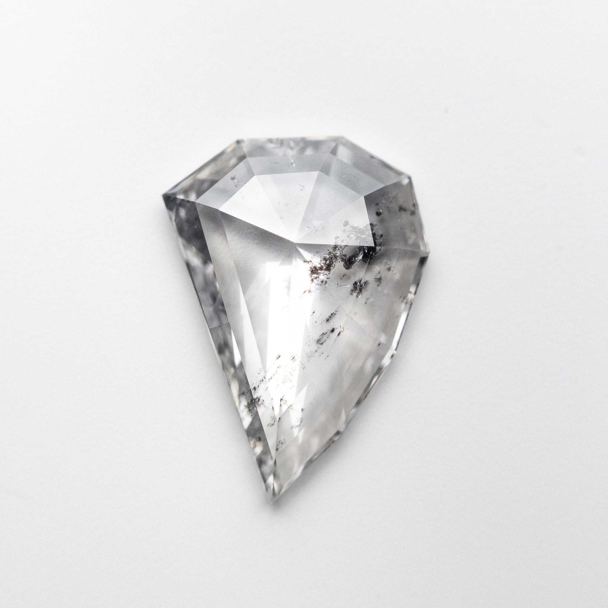 0.98ct 9.37x6.33x2.23mm Amorphous Geo Rosecut 18117-12