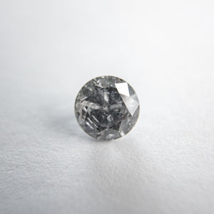 0.71ct 5.65x5.62x3.43mm Round Brilliant 18118-24 - Misfit Diamonds