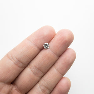 0.71ct 5.55x5.47x3.48mm Round Brilliant 18118-26 - Misfit Diamonds