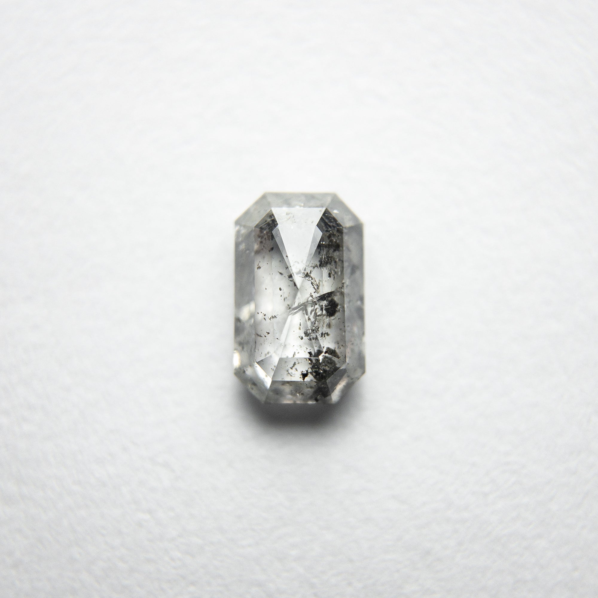 0.65ct 6.27x3.88x2.36mm Emerald Cut 18123-01 - Misfit Diamonds