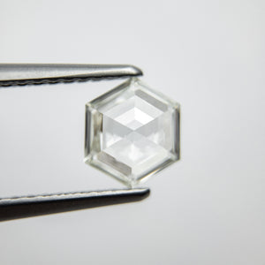 0.77ct 6.86x5.84x2.69mm VS1/VS2 J Hexagon Step Cut 18129-03 - Misfit Diamonds
