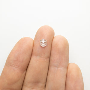 0.77ct 6.86x5.84x2.69mm VS1/VS2 J Hexagon Step Cut 18129-03 - Misfit Diamonds