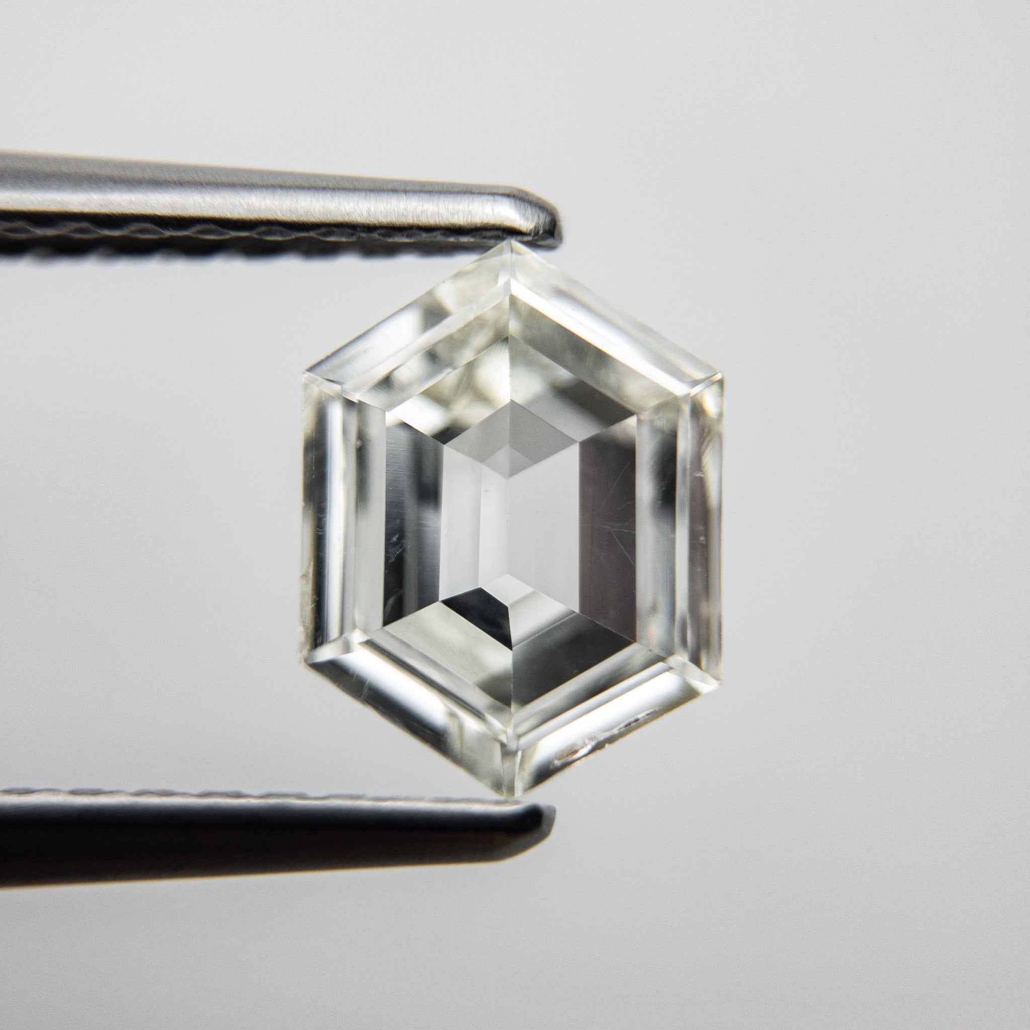 0.77ct 7.94x5.95x2.19mm Hexagon Step Cut 18129-04 - Misfit Diamonds