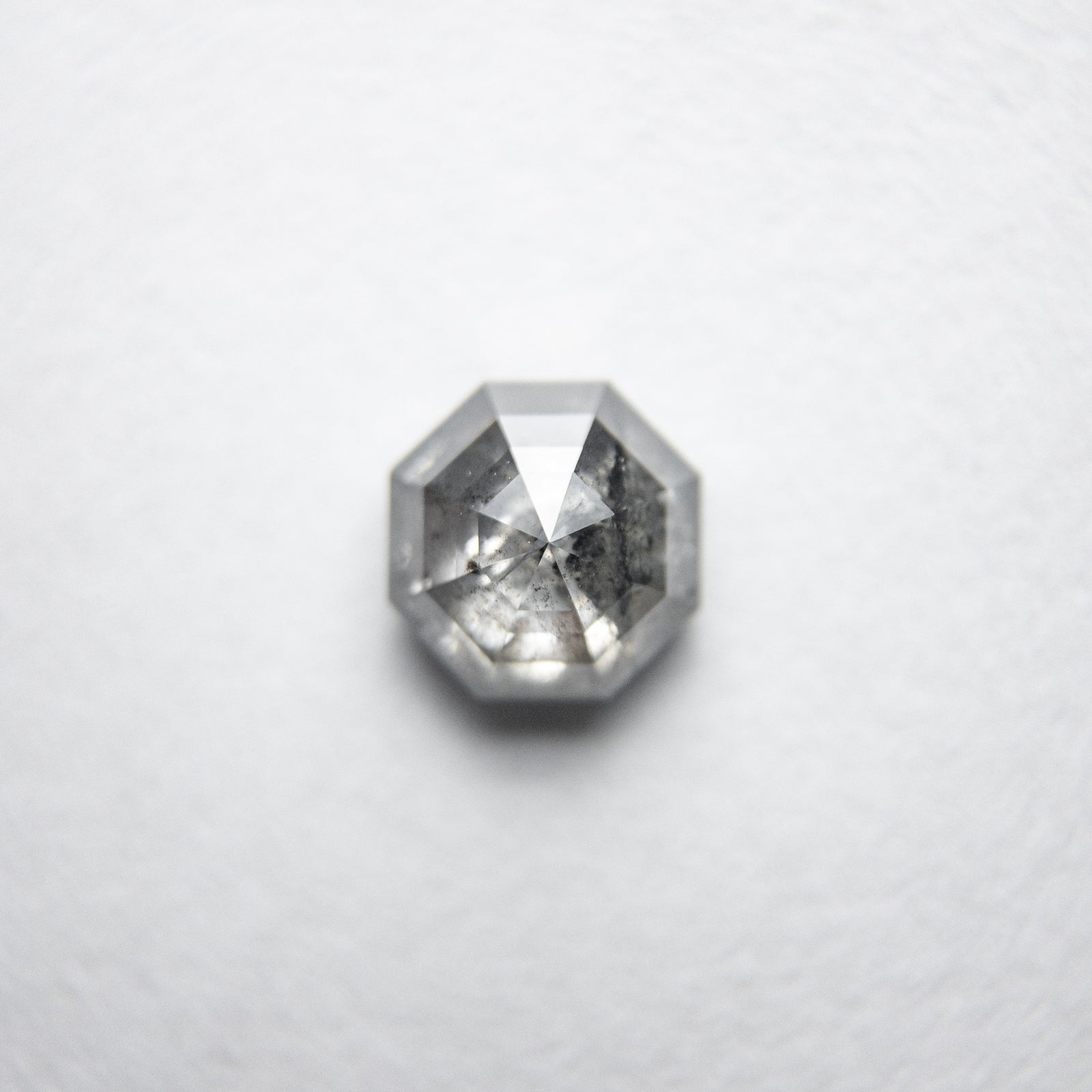 0.82ct 5.52x5.48x2.90mm Octagon Rosecut 18134-29 - Misfit Diamonds