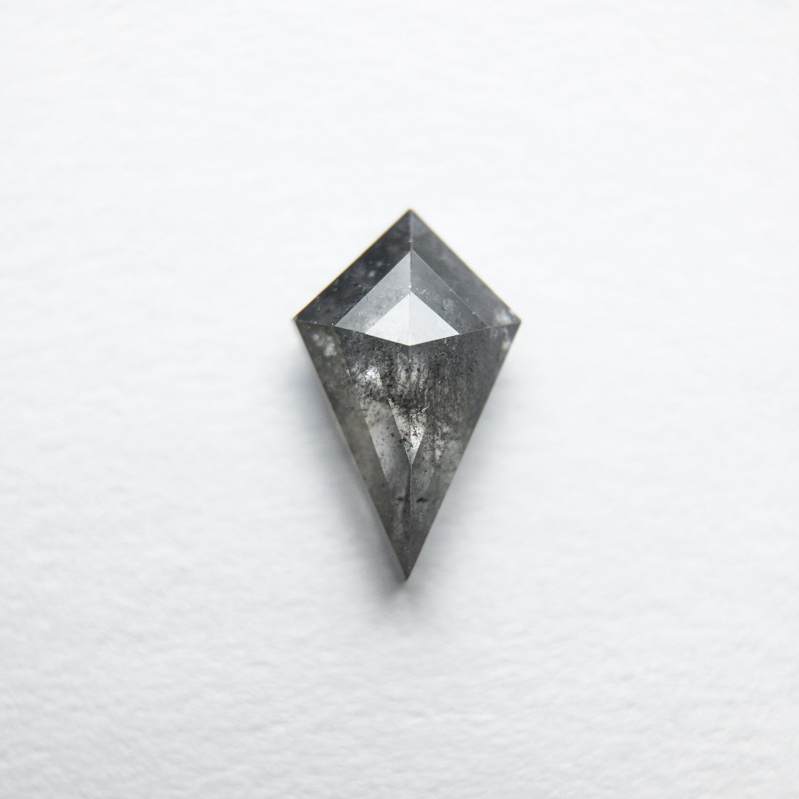 0.50ct 7.55x4.64x2.33mm Kite Rosecut 18167-12 - Misfit Diamonds