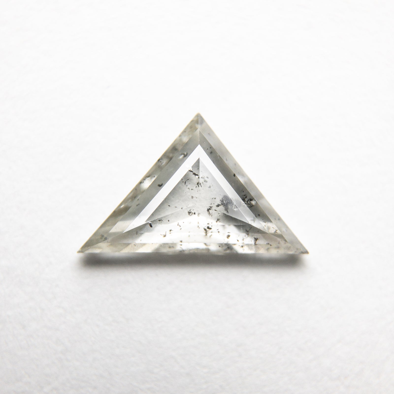 0.62ct 5.82x9.62x1.73mm Trillion Rosecut 18167-38 - Misfit Diamonds