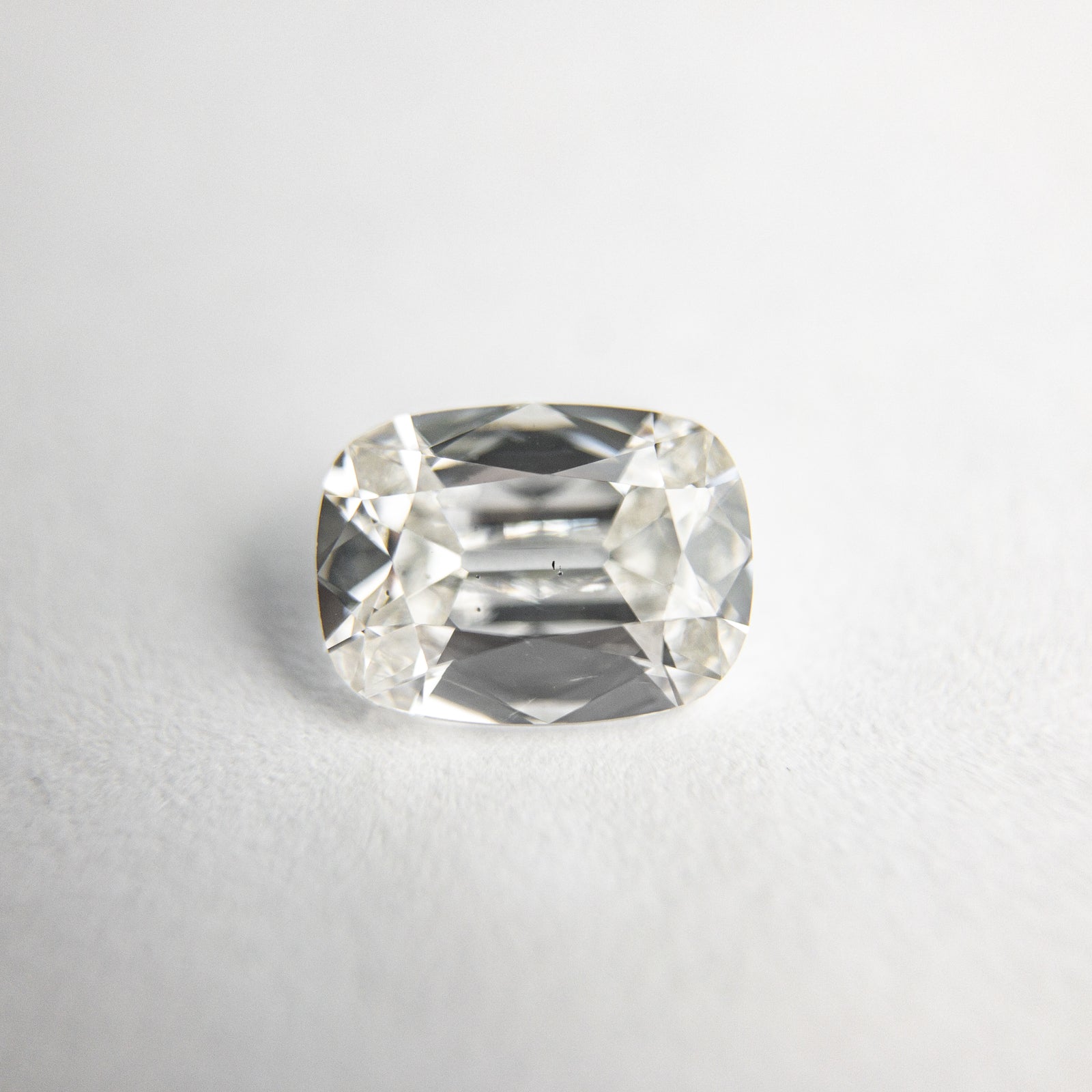0.73ct 6.39x4.77x2.64mm SI1 H/I Modern Old Mine Cut 18214-02 - Misfit Diamonds