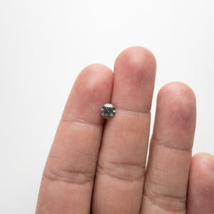 0.82ct 5.72x5.71x3.71mm Round Brilliant 18217-08 - Misfit Diamonds