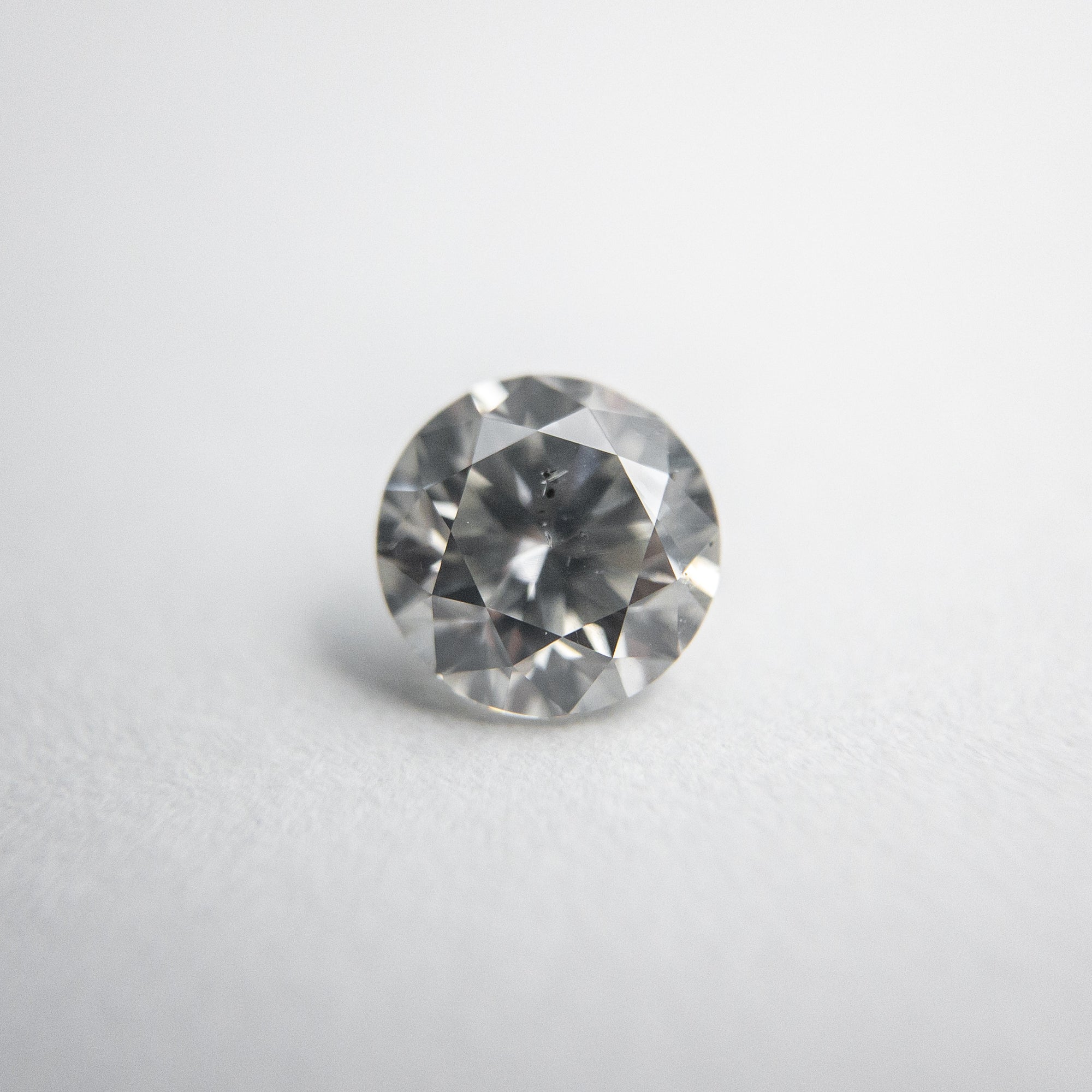 0.50ct 4.99x4.93x3.17mm Fancy Grey Round Brilliant 18273-02 - Misfit Diamonds