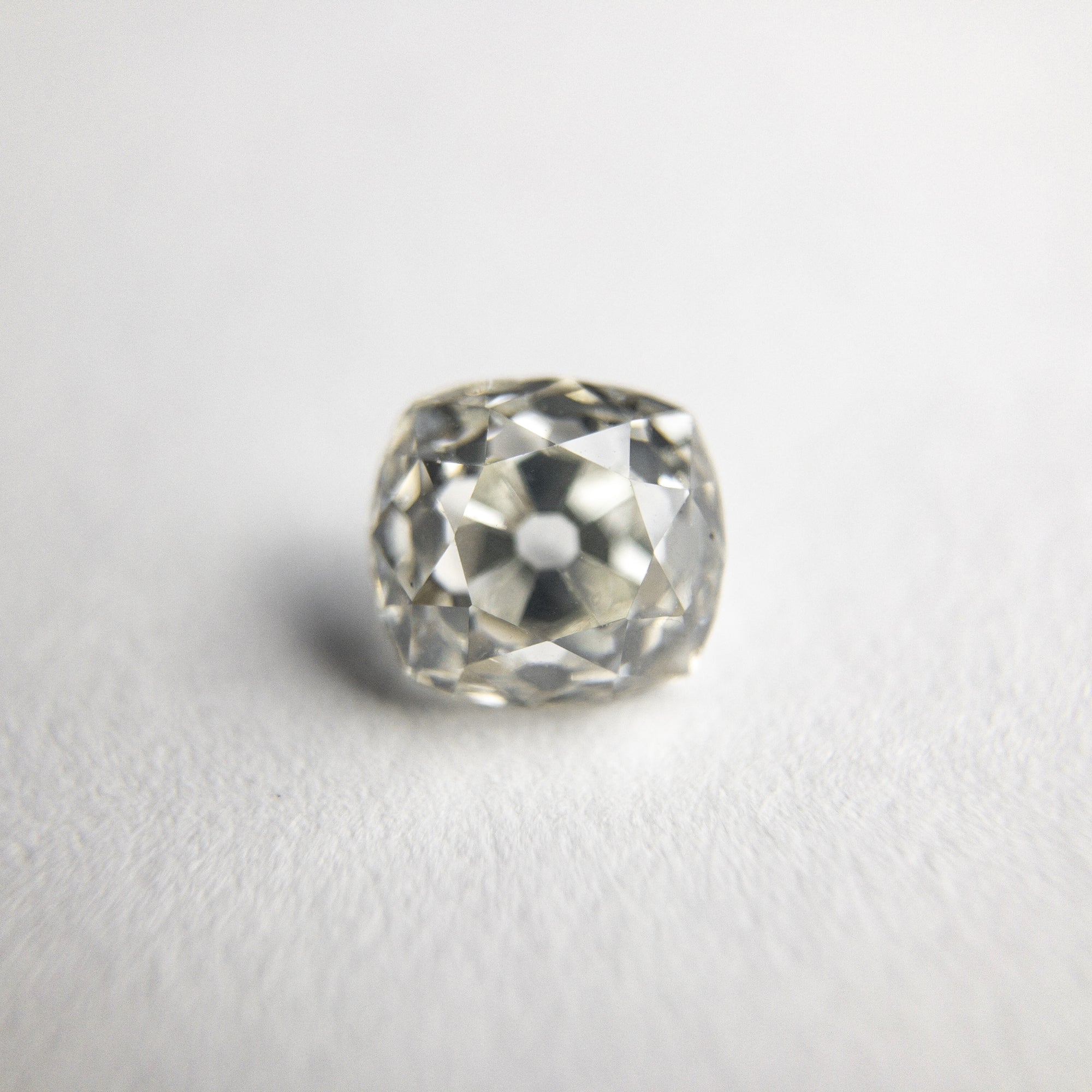 0.83ct 5.47x5.11x3.83mm Antique Old Mine Cut 18337-07 - Misfit Diamonds