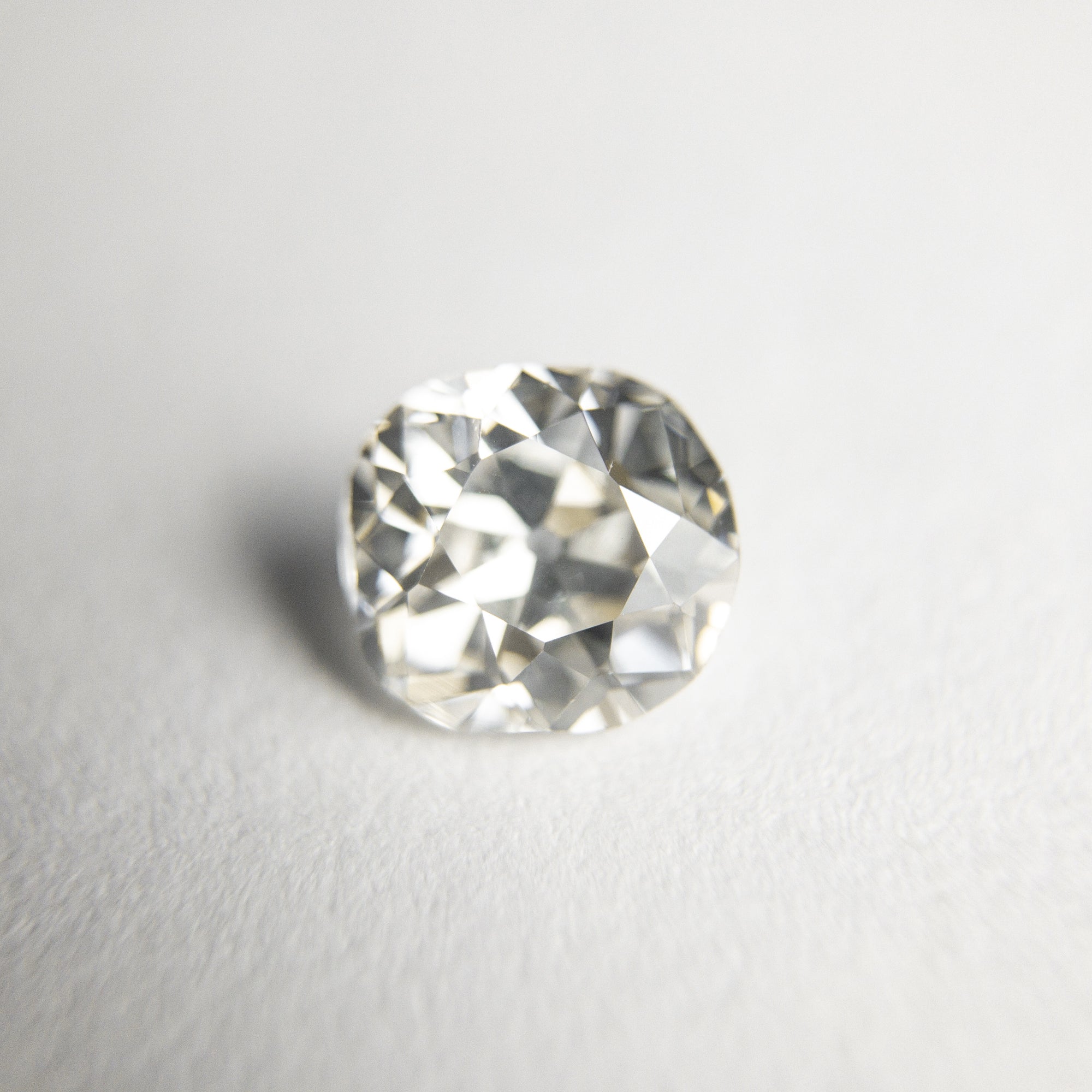 0.77ct 5.83x5.37x3.40mm Antique Old Mine Cut 18337-08 - Misfit Diamonds
