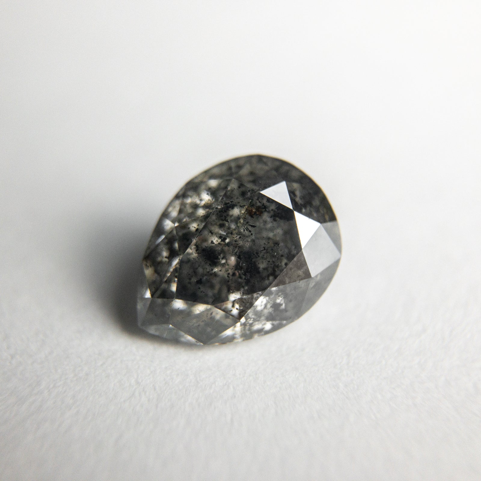 1.18ct 7.63x5.92x3.98mm Pear Brilliant 18365-09 - Misfit Diamonds