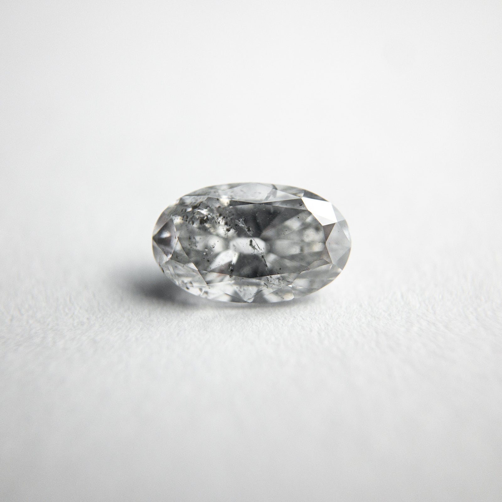0.79ct 7.41x4.54x3.08mm Oval Brilliant 18388-05 - Misfit Diamonds
