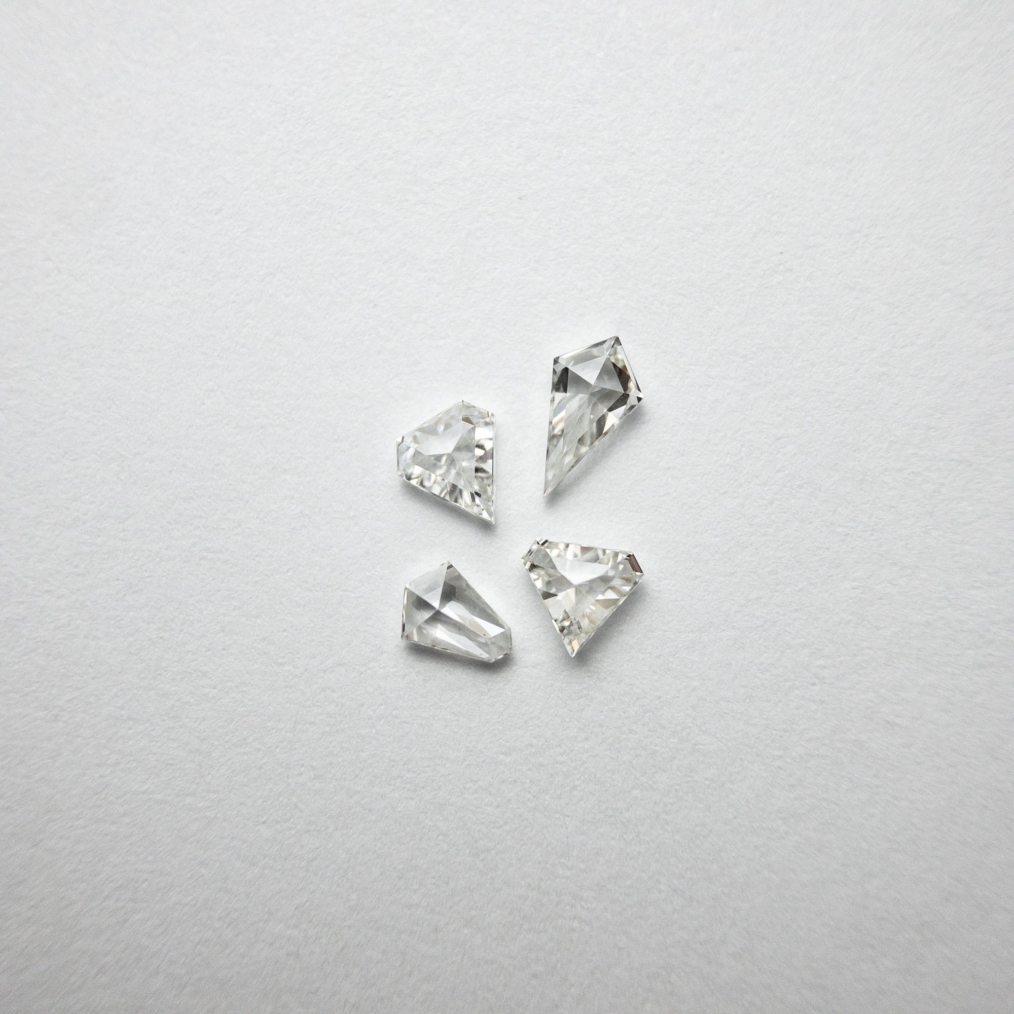 4pcs 0.69cttw 5.98-3.77mm Mixed Shape Geometric Melee 18401-02 - Misfit Diamonds