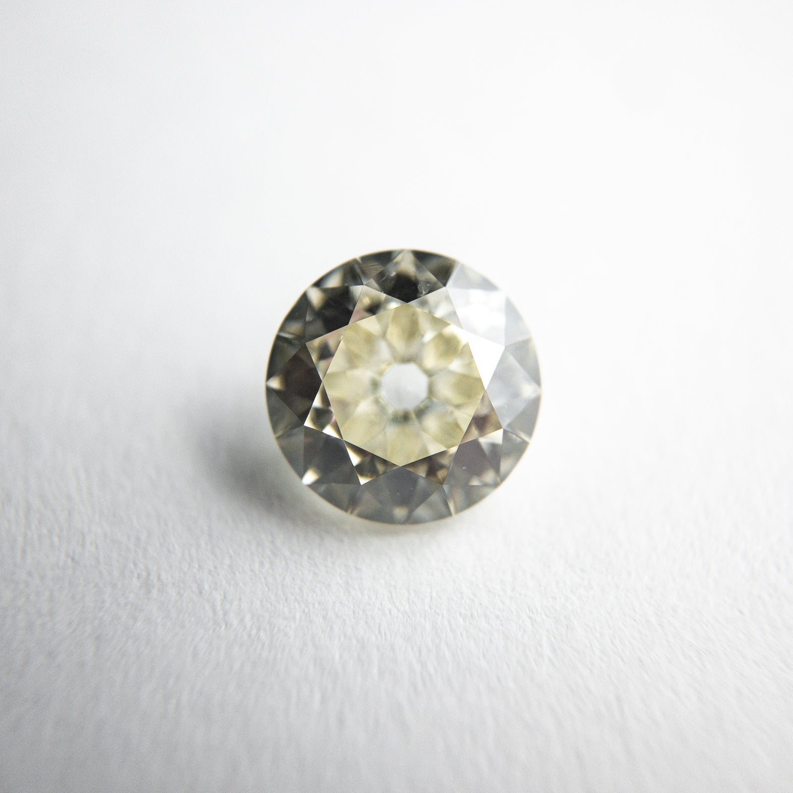 1.01ct 6.55x6.54x3.11mm SI1 Q-R Modern Old European Cut 18432-03 🇷🇺 - Misfit Diamonds
