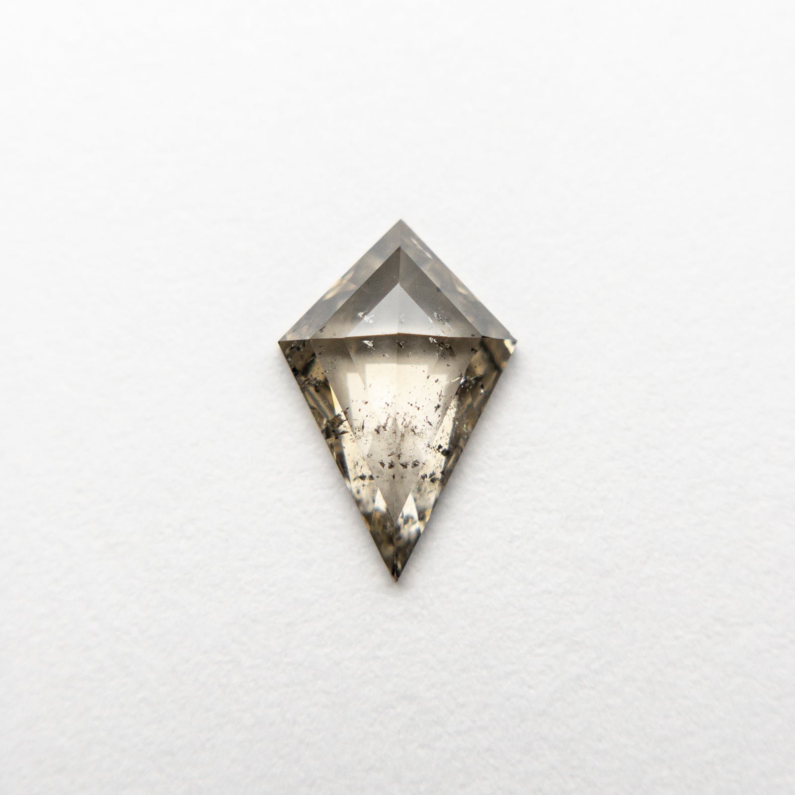 0.52ct 8.50x5.57x2.13mm Kite Rosecut 18456-12 - Misfit Diamonds