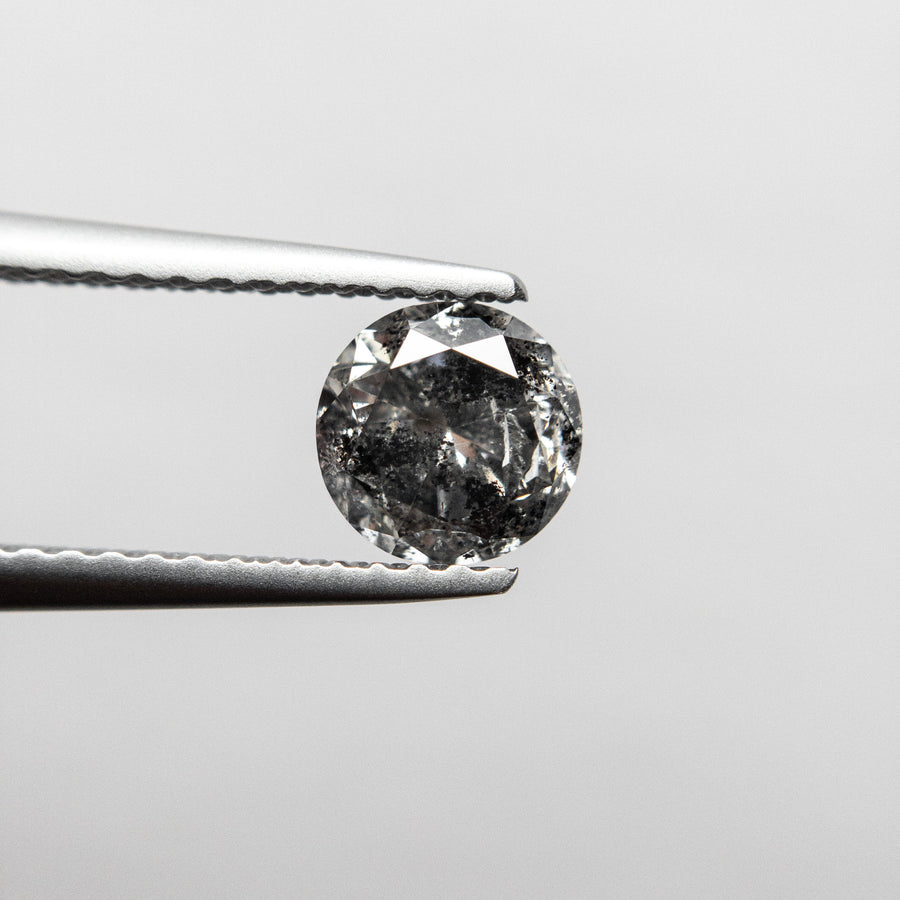 0.79ct 5.70x5.62x3.69mm Round Briliant 18531-05 - Misfit Diamonds