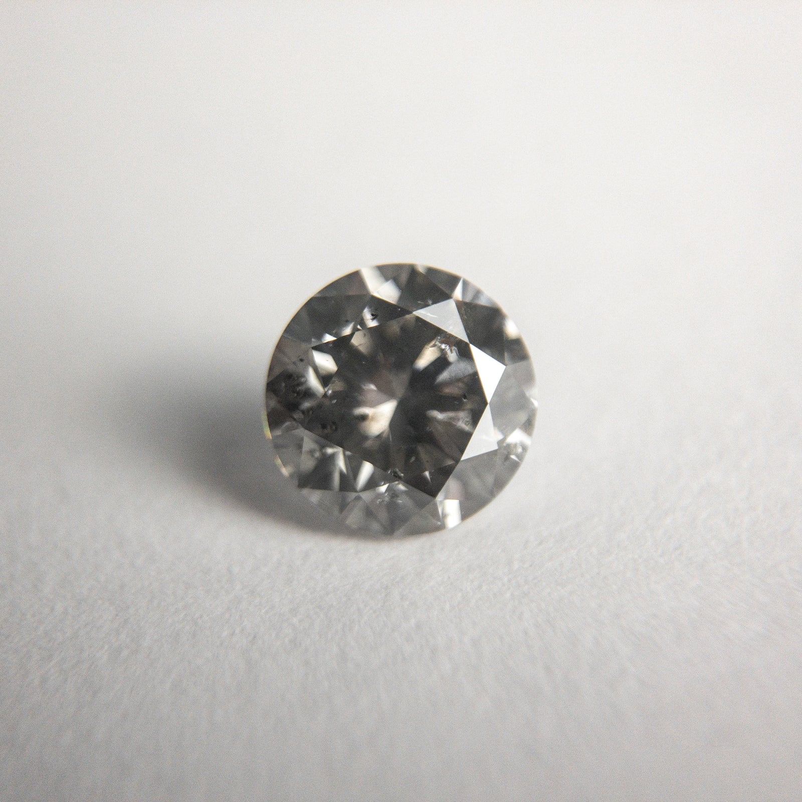 0.91ct 5.97x5.96x3.86mm Round Brilliant 18536-01 - Misfit Diamonds