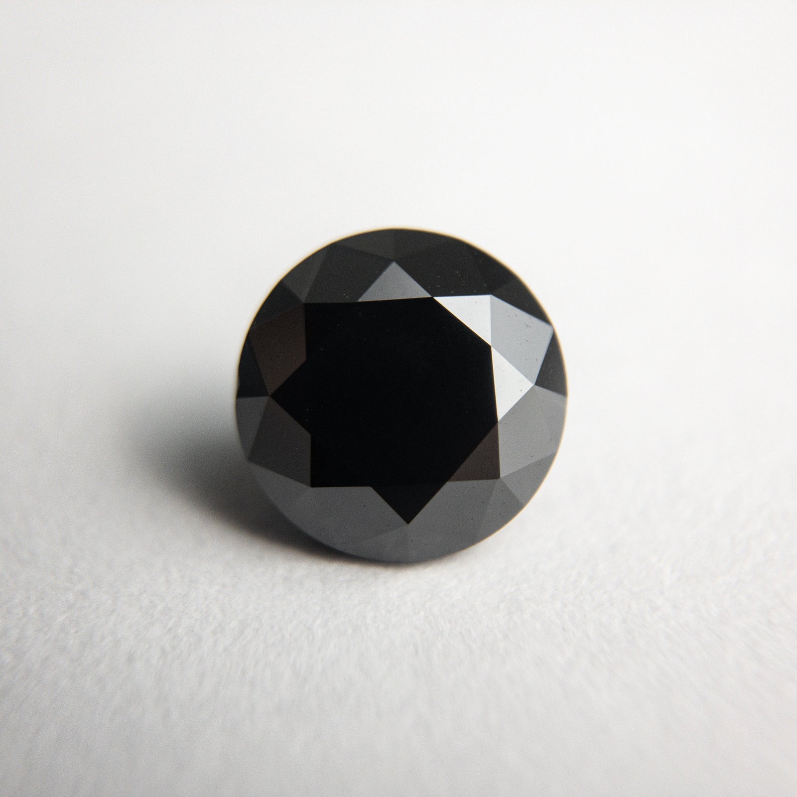 1.63ct 7.27x7.22x4.69mm Black Round Brilliant 18545-01 - Misfit Diamonds