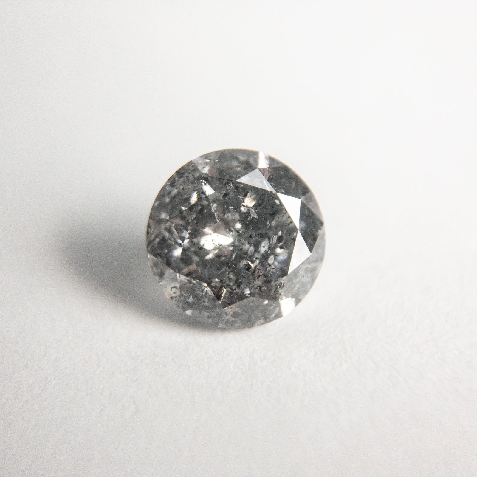 1.13ct 6.57x6.53x4.05mm Rount Brilliant 18677-02 - Misfit Diamonds