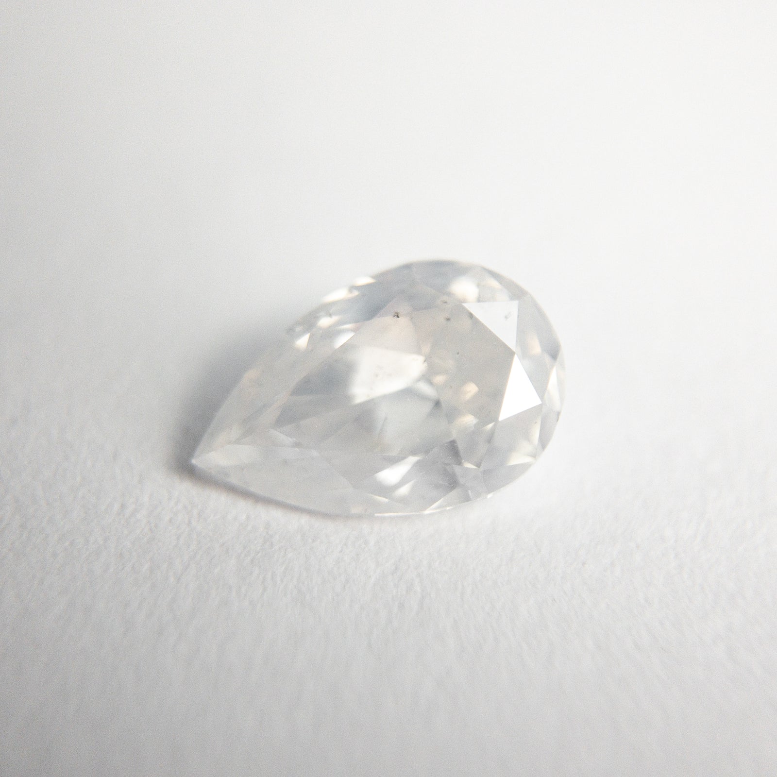 0.87ct 8.14x5.37x3.02mm Pear Brilliant 18733-03 - Misfit Diamonds