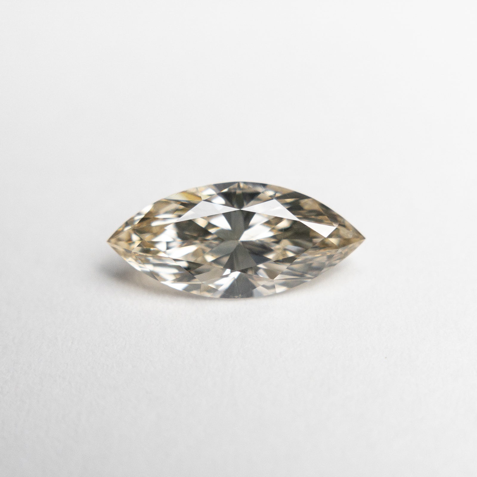 0.74ct 10.11x4.56x2.82mm VS Champagne Marquise Brilliant 18746-01 - Misfit Diamonds