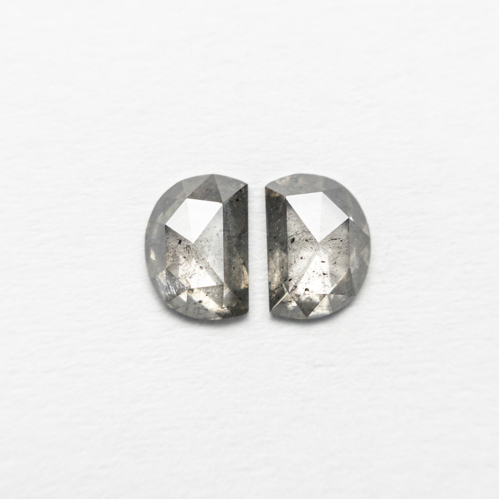0.66cttw 2pc 5.36x3.84x1.73mm 5.35x3.83x1.58mm Half Moon Rosecut Matching Pair 18754-03